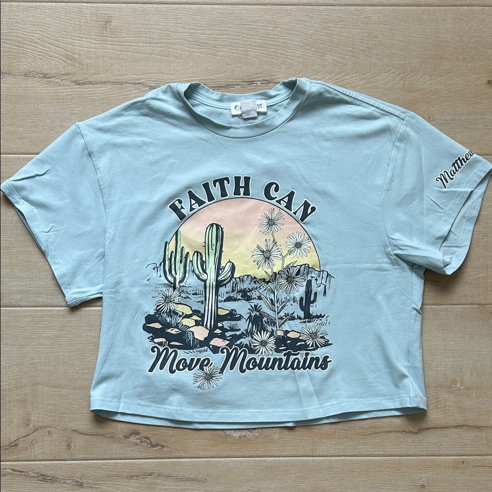 Faith Can Move Mountains Women's Tee - Light Blue